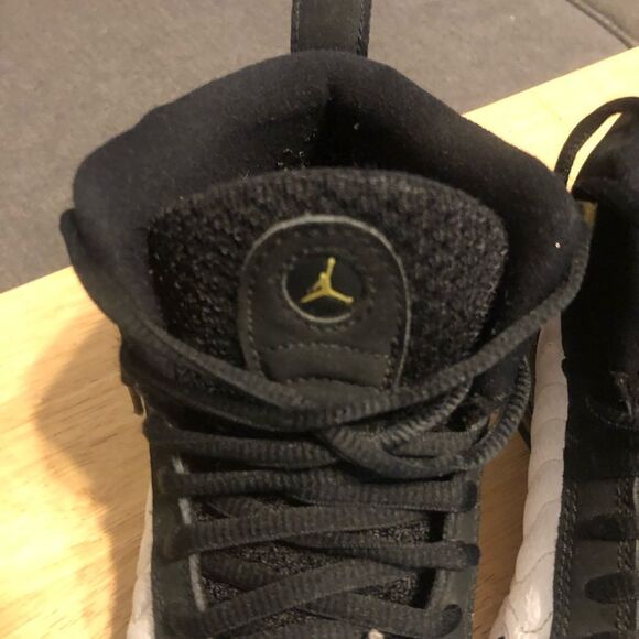 Jordan black white and gold Jumpman Pro youth sneakers tennis shoes, size 4.5 - Picture 2 of 9